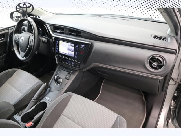TOYOTA Auris HYBRID 136h COLLECTION   