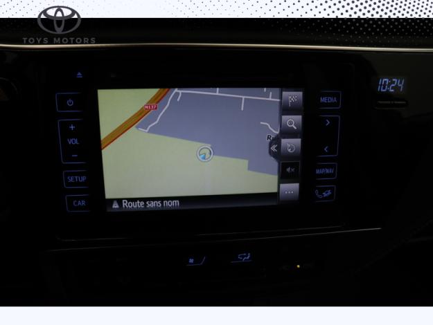 TOYOTA Auris HYBRID 136h COLLECTION   