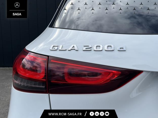 MERCEDES-BENZ GLA 200 d AMG Line  