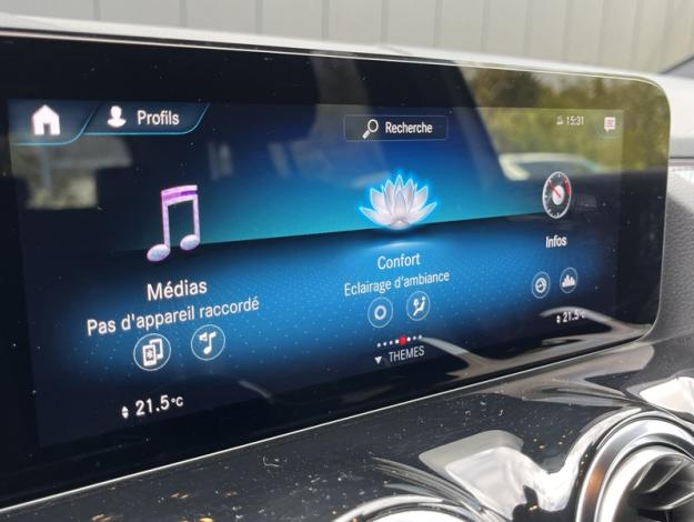 MERCEDES-BENZ GLA 200 d AMG Line  