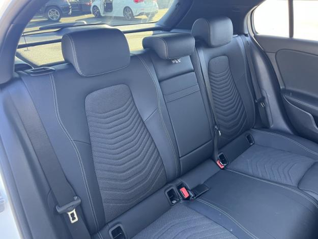 MERCEDES-BENZ Classe A 180 Progressive Line  