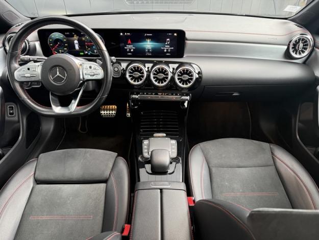 MERCEDES-BENZ CLA Shooting Brake CLA 250 e Shooting Brake AMG Line  