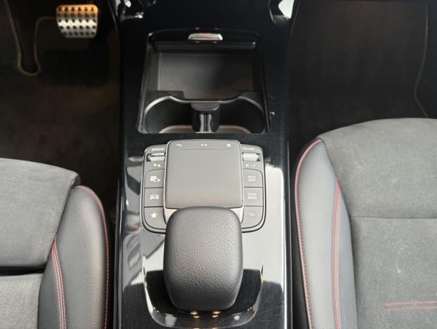 MERCEDES-BENZ CLA Shooting Brake CLA 250 e Shooting Brake AMG Line  