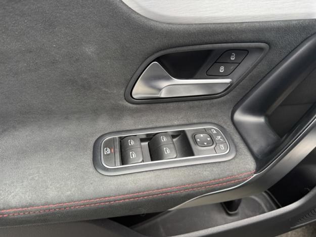 MERCEDES-BENZ CLA Shooting Brake CLA 250 e Shooting Brake AMG Line  