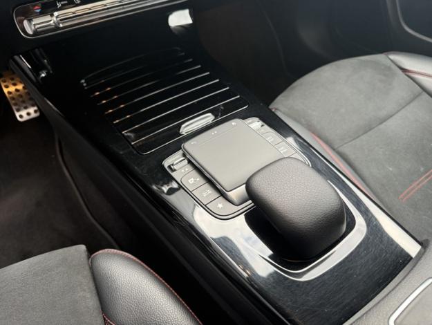 MERCEDES-BENZ CLA Shooting Brake CLA 250 e Shooting Brake AMG Line  