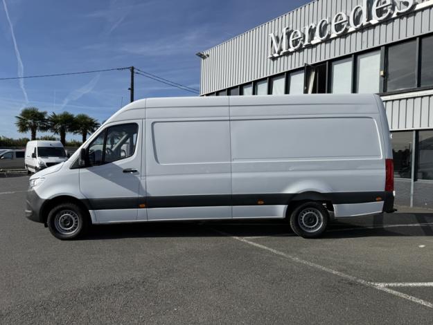 MERCEDES-BENZ Sprinter 317 CDI Fourgon Toit sureleve Long First 2 places 