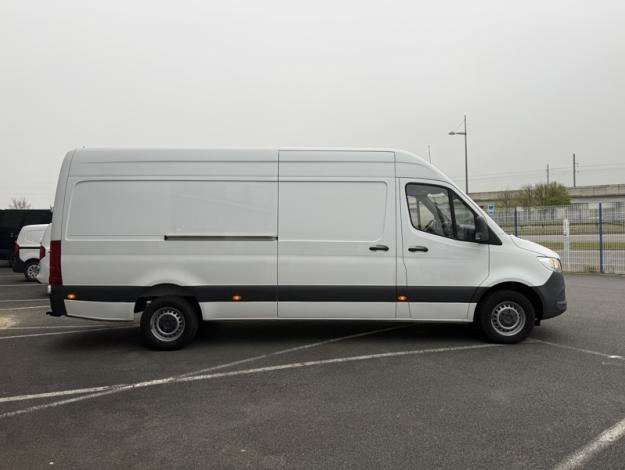 MERCEDES-BENZ Sprinter 317 CDI Fourgon Toit sureleve Long First 