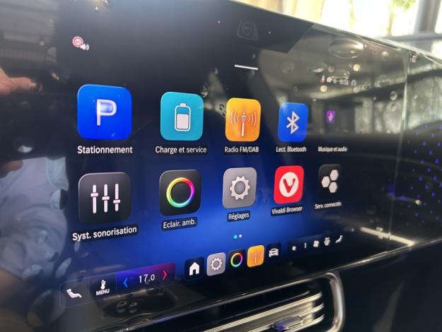 MERCEDES-BENZ CLA Coupé CLA 250+ avec technologie EQ  CLA 250+ Business Line