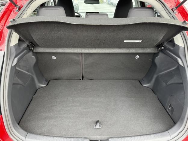 TOYOTA Yaris Hybride 116h Design  