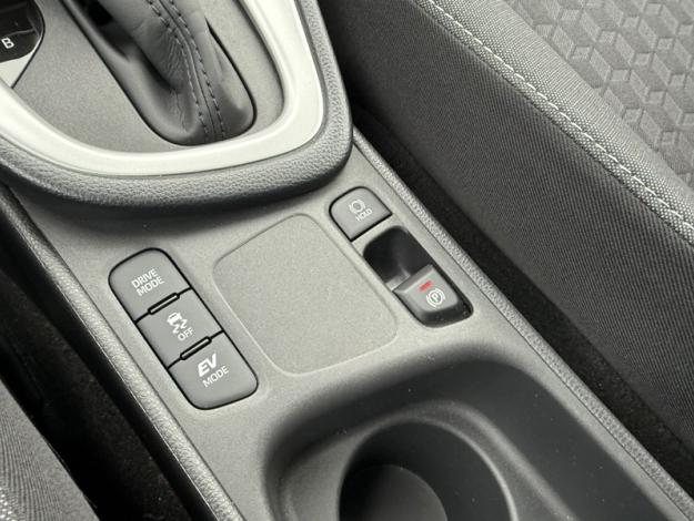 TOYOTA Yaris Hybride 116h Design  