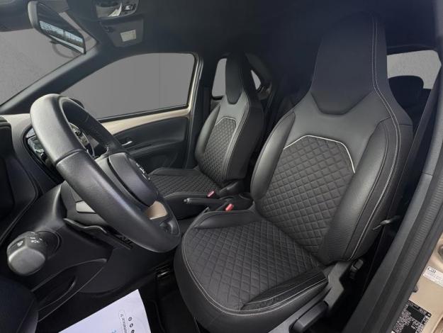 TOYOTA Aygo X 1.0 VVT-i 72 Collection S-CVT   