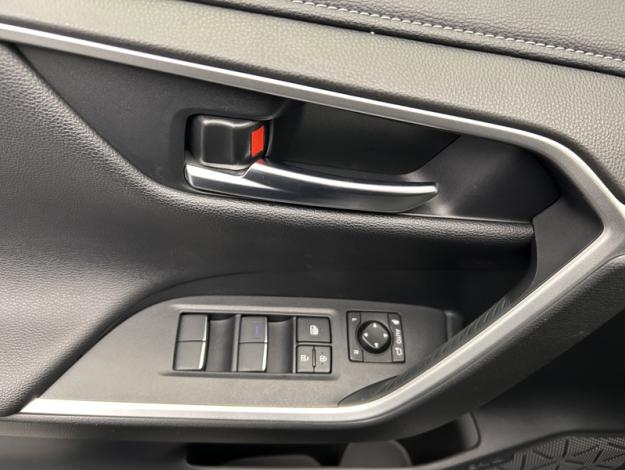 TOYOTA RAV4 2WD 218ch Dynamic  