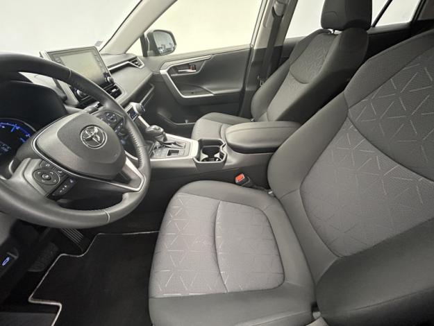 TOYOTA RAV4 2WD 218ch Dynamic  