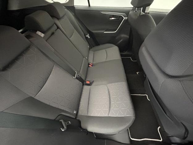 TOYOTA RAV4 2WD 218ch Dynamic  