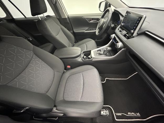 TOYOTA RAV4 2WD 218ch Dynamic  