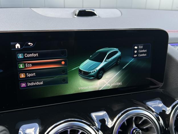 MERCEDES-BENZ EQA 250+  EQA 250+