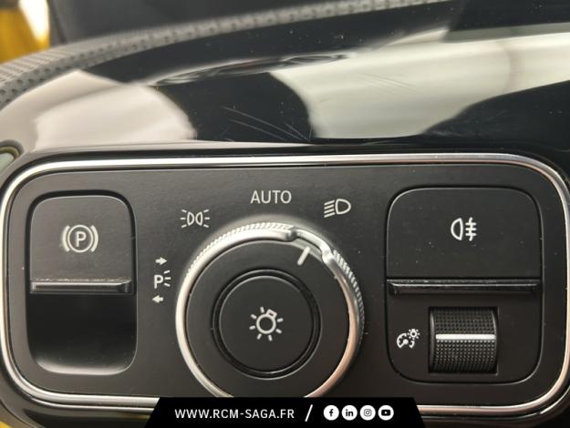 MERCEDES-BENZ Classe A 180 d AMG Line  