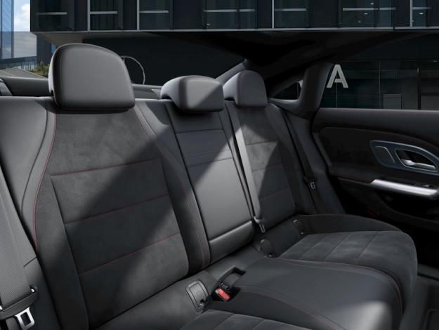 MERCEDES-BENZ CLA Coupé CLA 200 AMG Line  CLA 200 AMG Line