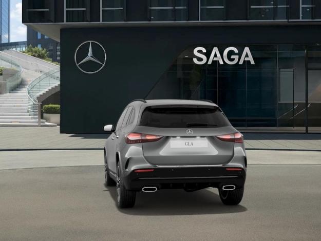 MERCEDES-BENZ GLA   GLA 180 d Edition 140
