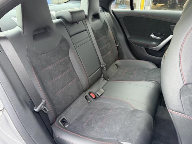 MERCEDES-BENZ CLA Coupé CLA 250 e Hybrid EQ Coupé AMG Line  CLA 250 e Hybrid EQ Coupé AMG Line