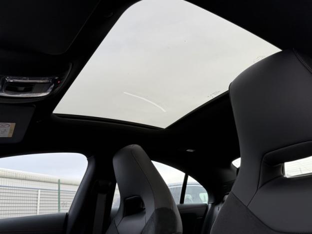 MERCEDES-BENZ CLA Coupé CLA 250 e Hybrid EQ Coupé AMG Line  CLA 250 e Hybrid EQ Coupé AMG Line