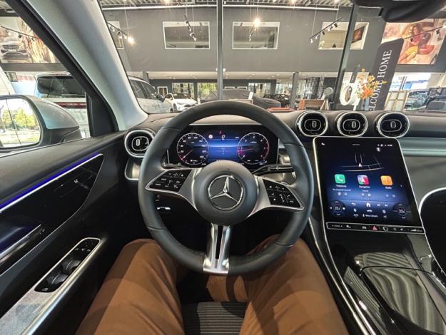 MERCEDES-BENZ GLC Coupé GLC 200 d 4MATIC Coupé  GLC 200 d 4MATIC Coupé Business Line