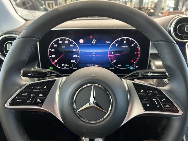 MERCEDES-BENZ GLC Coupé GLC 200 d 4MATIC Coupé  GLC 200 d 4MATIC Coupé Business Line