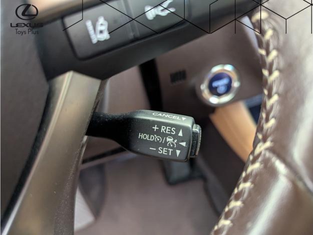LEXUS RX 450h 4WD Luxe  