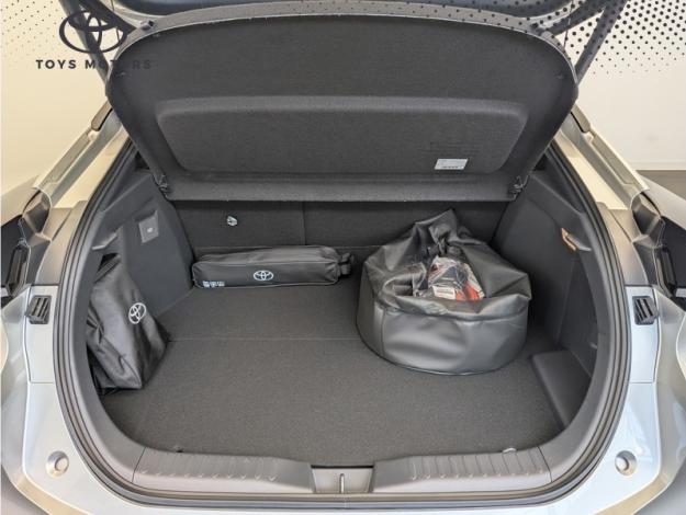 TOYOTA C-HR 2.0 PHEV 225 Graphic  