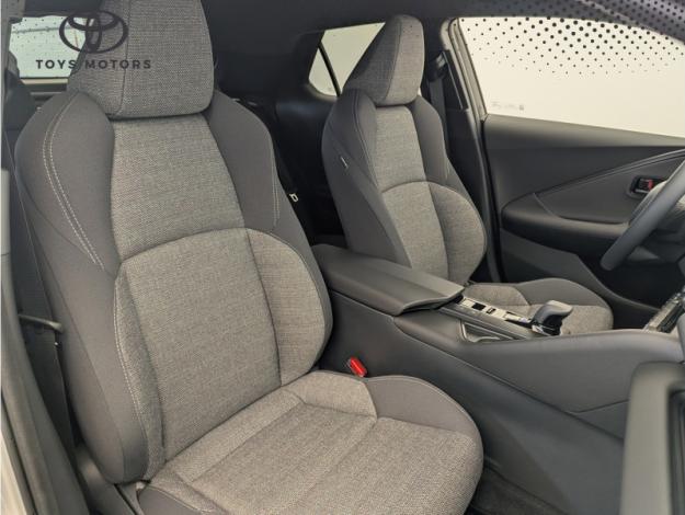 TOYOTA C-HR 2.0 PHEV 225 Graphic  