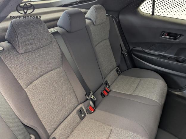 TOYOTA C-HR 2.0 PHEV 225 Graphic  