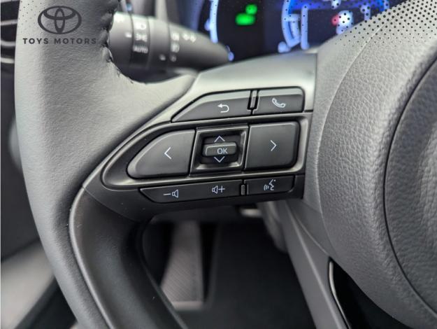 TOYOTA Yaris Cross 1.5 HYBRID 130H Design Pack Cargo  