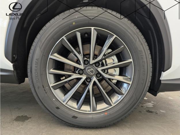 LEXUS NX 350H 2WD Luxe  