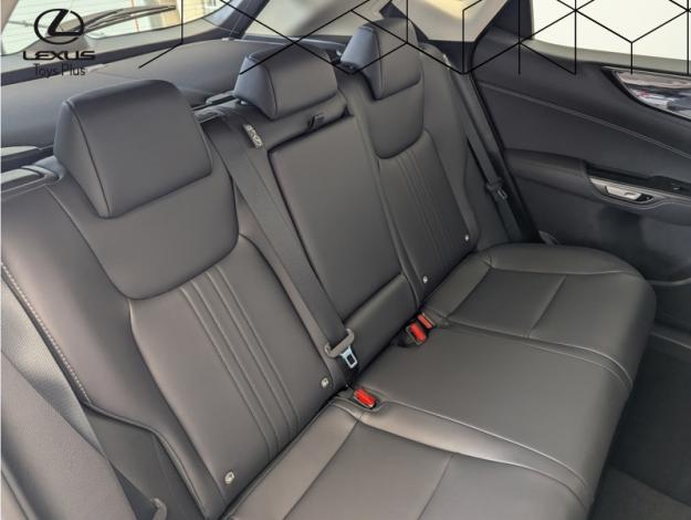 LEXUS NX 350H 2WD Luxe  