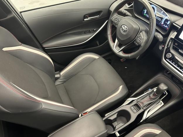 TOYOTA Corolla Touring Sports 140h GR Sport  