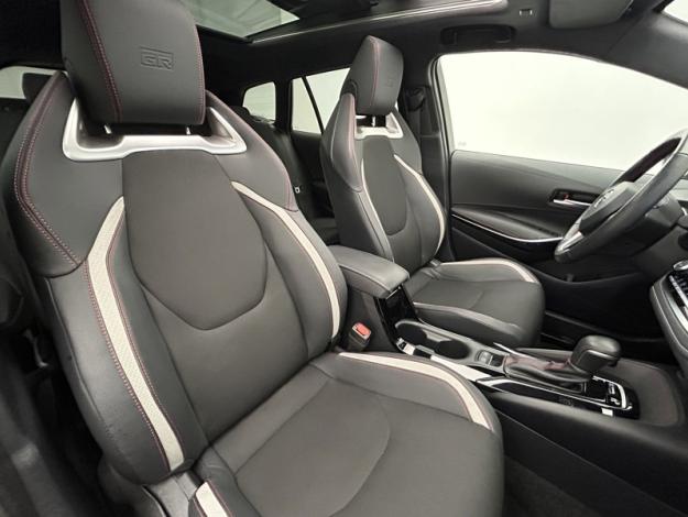 TOYOTA Corolla Touring Sports 140h GR Sport  