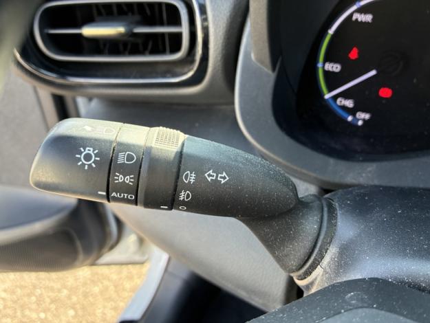 TOYOTA Yaris Cross 1.5 HYBRID 116H TRAIL AWD AUTO   