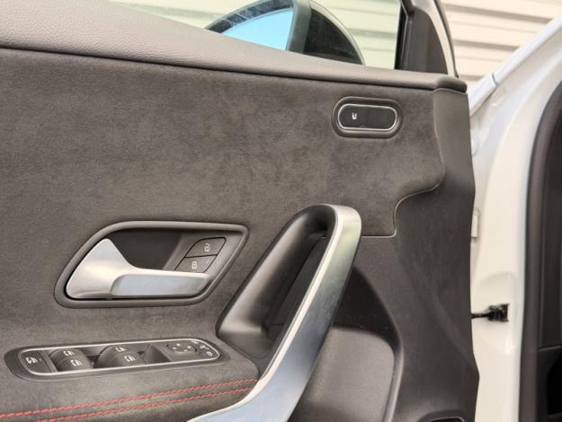 MERCEDES-BENZ Classe A 180 d AMG Line  Classe A/177 Classe A 180 d AMG Line