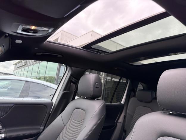 MERCEDES-BENZ GLB 200 d Progressive Line  