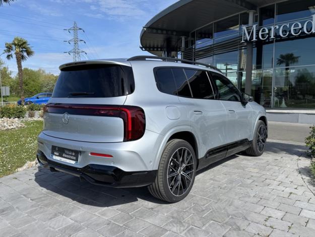 MERCEDES-BENZ GLB 250+ avec technologie EQ Limited Edition  GLB 250+ avec technologie EQ Limited Edition
