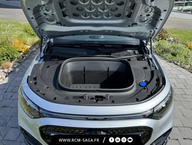 MERCEDES-BENZ GLB 250+ avec technologie EQ Limited Edition  GLB 250+ avec technologie EQ Limited Edition