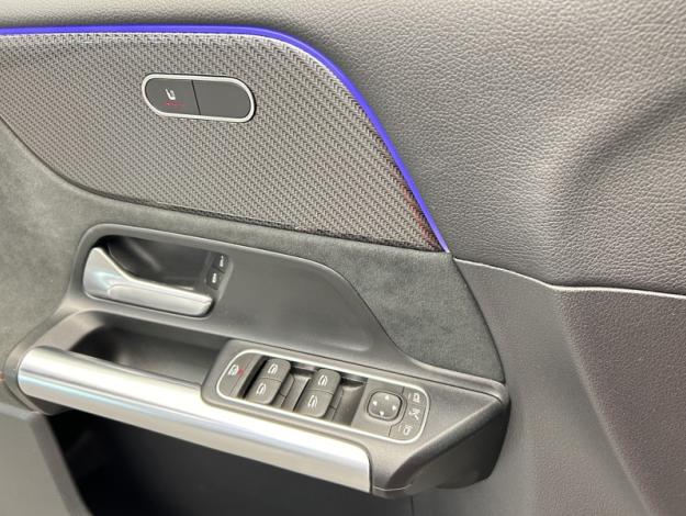 MERCEDES-BENZ Classe B 180 AMG Line Edition  B 180 AMG LINE EDITION