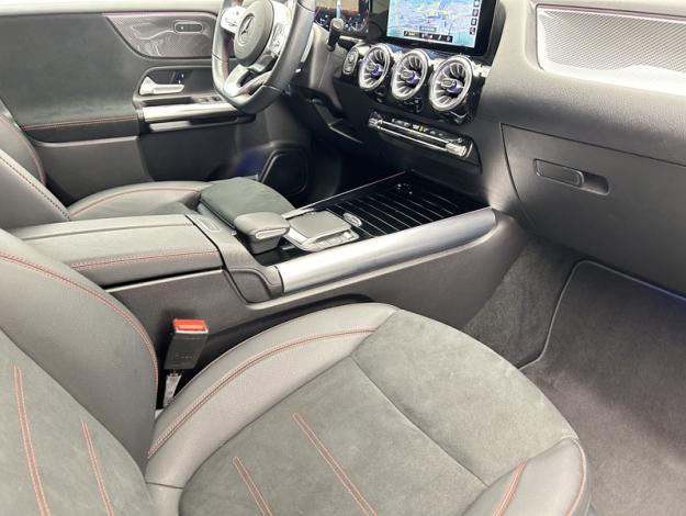 MERCEDES-BENZ Classe B 180 AMG Line Edition  B 180 AMG LINE EDITION