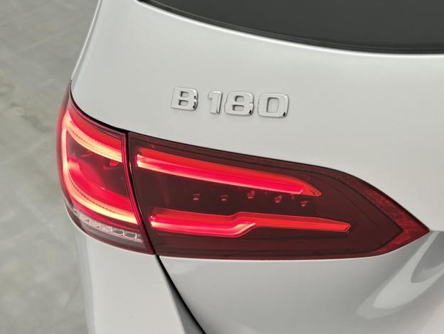 MERCEDES-BENZ Classe B 180 AMG Line Edition  B 180 AMG LINE EDITION