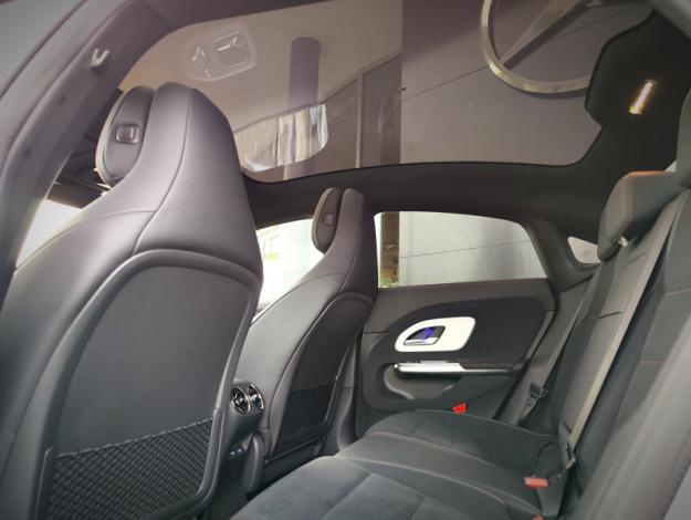 MERCEDES-BENZ CLA Coupé AMG LINE   CLA 250+ avec technologie EQ