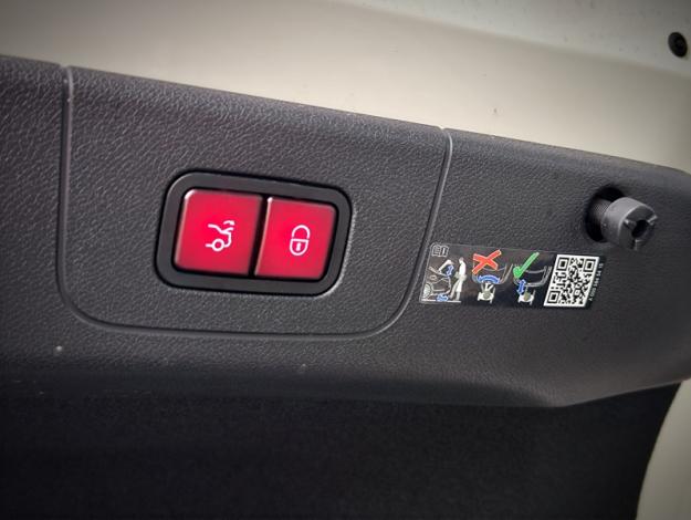 MERCEDES-BENZ CLA Coupé AMG LINE   CLA 250+ avec technologie EQ