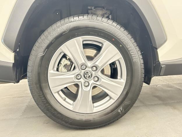 TOYOTA RAV4 2WD 218ch Dynamic  