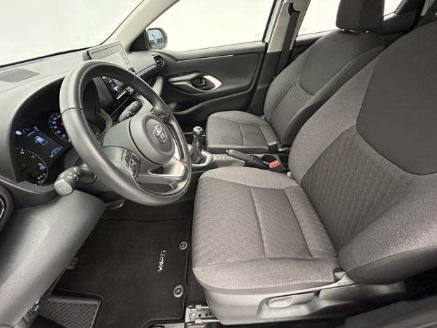 TOYOTA Yaris 70 VVT-i Dynamic  