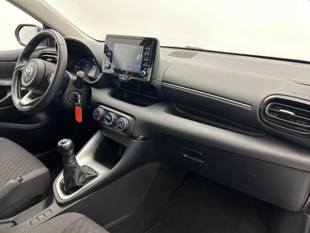 TOYOTA Yaris 70 VVT-i Dynamic  
