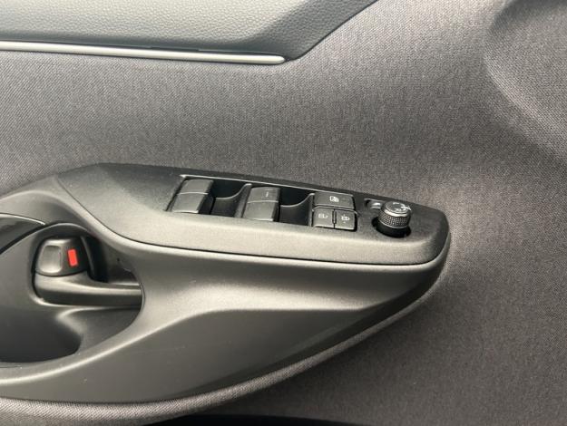 TOYOTA Yaris Hybride 116h Design  